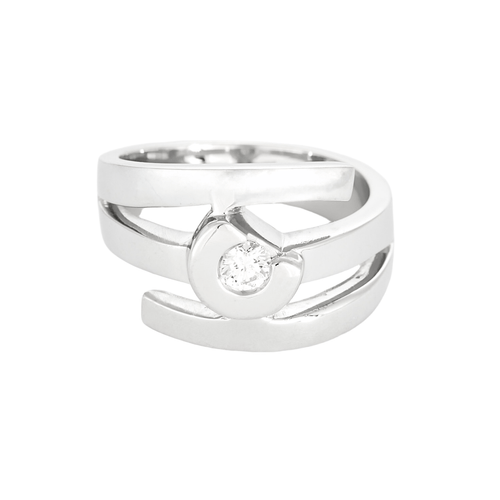 Modernistischer Ring aus Weißgold mit geometrischem Motiv und Diamant
