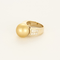 Ring aus Gelbgold, Graugold, Diamanten und Gold-Zuchtperle