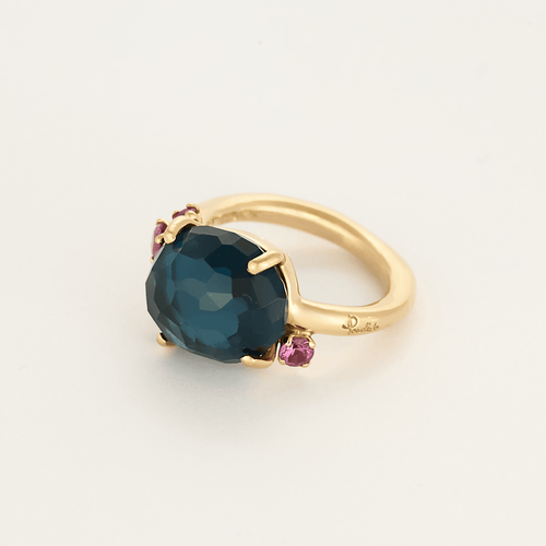 Pomellato - Bahia - Ring aus Roségold mit blauem Topas und facettierten rosa Saphiren.