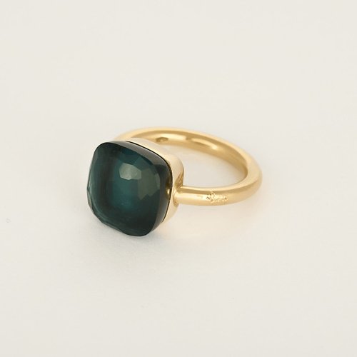 pomellato Ring Nudo in 18k rose gold blue topaz