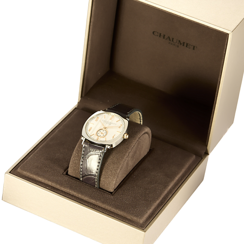 CHAUMET - DANDY - 精钢腕表，镀金精钢酒桶形表壳，机械机芯