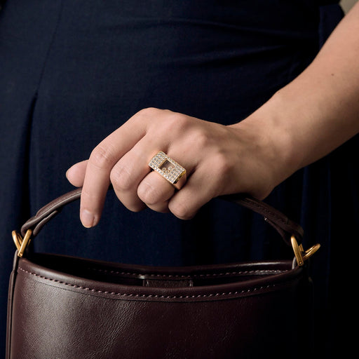 CHOPARD- Happy diamond - Ring Signet ring in yellow gold and diamond pavé