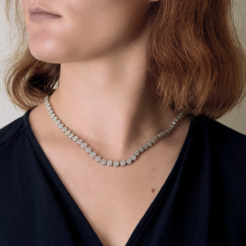 Collier en Or blanc et diamants : 13 carats