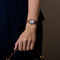 Cartier, Gondole-horloge in witgoud met leren band