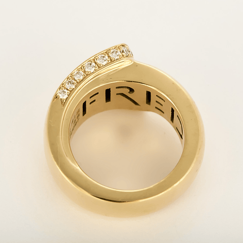 FRED - Ribbon - Yellow gold and diamond ring. Medium model.