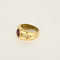 Ring aus 18k Gelbgold mit Rubin