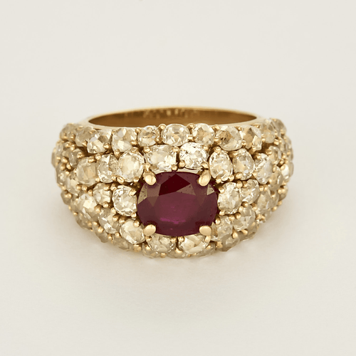 Ring aus 18k Roségold Rubin