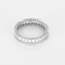 Van Cleef & Arpels - Perlée Diamantes - Elegante anillo de oro blanco y diamantes