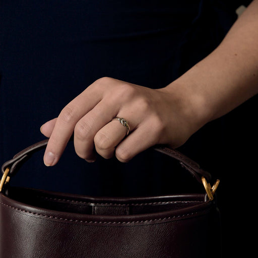 FRED- Oändlig Chans - Ring i vitguld. Liten modell.