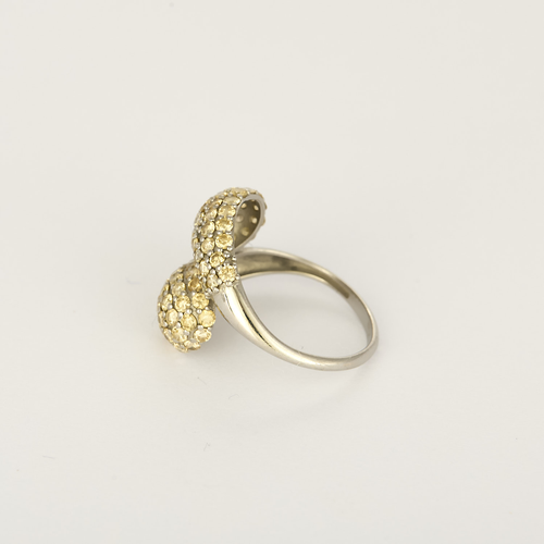 Anel em ouro amarelo 14k diamante