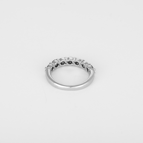 Elegant Half-Wedding band in platinum and diamonds: 0.70 carat total