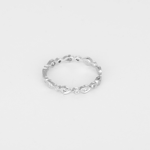 Trouwring in witgoud en diamanten
