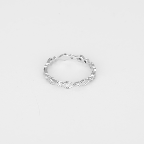 Trouwring in witgoud en diamanten