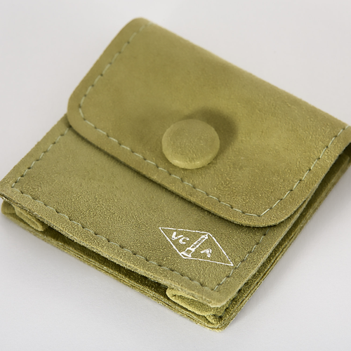 VAN CLEEF & ARPELS - Ørestikker i hvidguld og diamanter