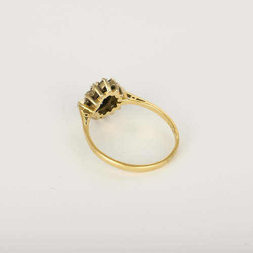 Ring Daisy in yellow gold, white gold, sapphire and diamonds
