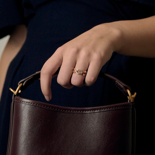 Cartier - Hjerte C - Ring i gult guld og diamanter