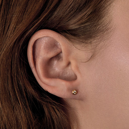 Cartier - Cartier of love - Yellow gold and diamond earrings