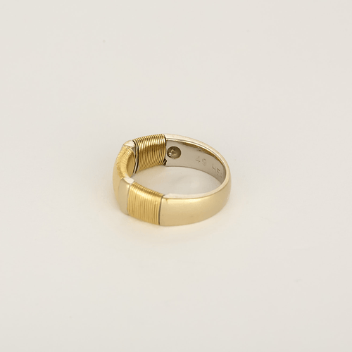 Vintage ring in white gold and yellow gold