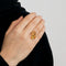 Bague "Grappe" en or jaune et opales