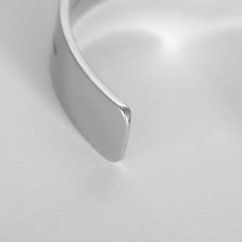 DINH VAN - Seventies - Bracelet jonc ouvert en or blanc 58 Facettes DV32072-2