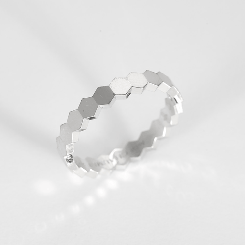 Chaumet - Prsten Bee My Love z bílého zlata a diamantu