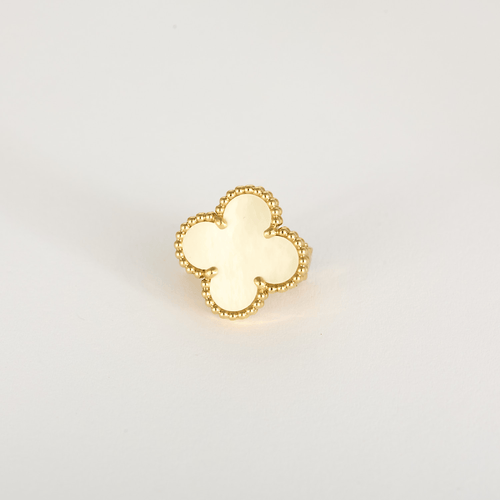 Van Cleef & Arpels Boucles d'oreilles Vintage Alhambra en Or jaune 18k nacre blanche