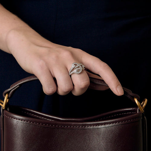 Cartier - Скоба - Пръстен от бяло злато и диаманти