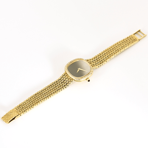 Patek Philippe Orologio Ellipse da donna in oro giallo e quadrante in onice
