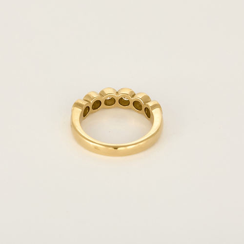 18k Yellow Gold Diamond Ring