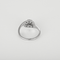 Volutenring aus Graugold und Diamanten