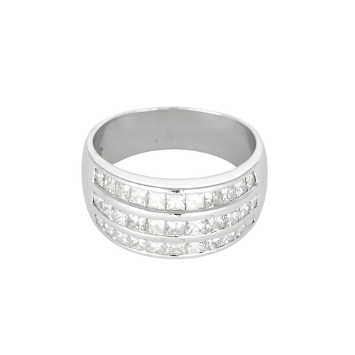 Anillo de oro blanco de 18k Diamante