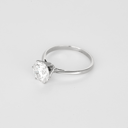 Ring Solitaire in white gold, approximately 3.07-carat diamond