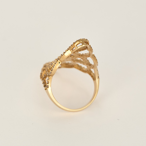 Elegant ring i roségull med rosa og fiolette diamanter: 1,50 karat