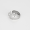 54 Bague jonc bombée en or blanc et diamants : 2,60 carats 58 Facettes DV31450-24