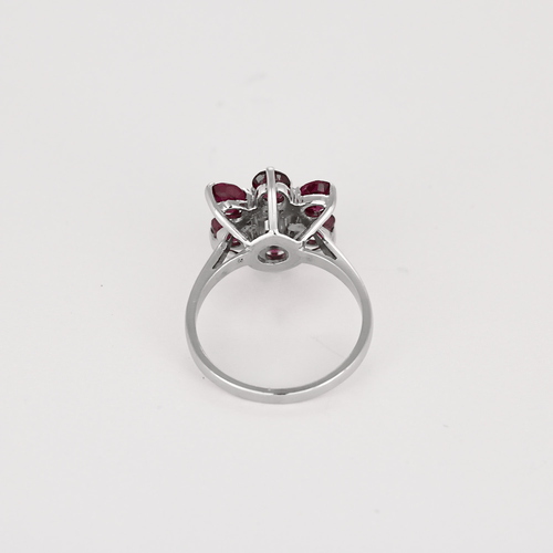 52 Bague en Or blanc 18k Diamant 58 Facettes DV32890-1