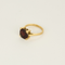 Ring aus Gelbgold und Almandin-Granat