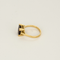 Ring aus Gelbgold und Almandin-Granat