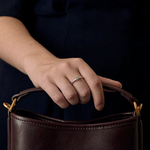 Tiffany & Co - Pierścionek Pierścionek z jednym kamieniem z Platyna (950 tysięcznych)