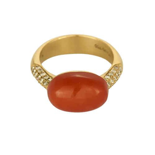 Anello in oro giallo corallo e diamanti