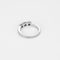 Armbandring i vitguld, tre briljantslipade diamanter