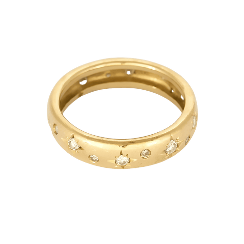 Anel em ouro amarelo, diamantes, engaste estrelado