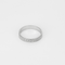 Anel em ouro branco de 18k
