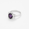 Ring aus Weißgold, Amethyst und Diamanten