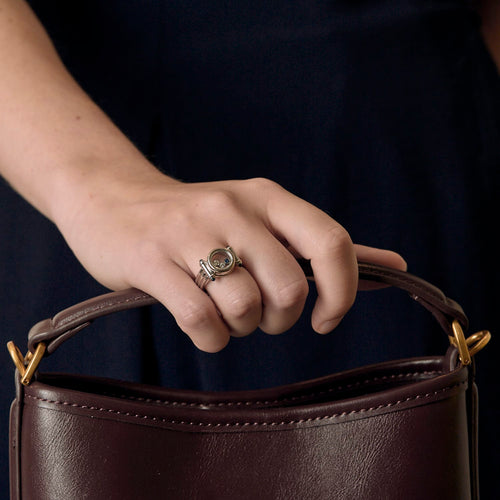 Chopard Happy Diamonds - Ring in witgoud met diamanten en saffieren