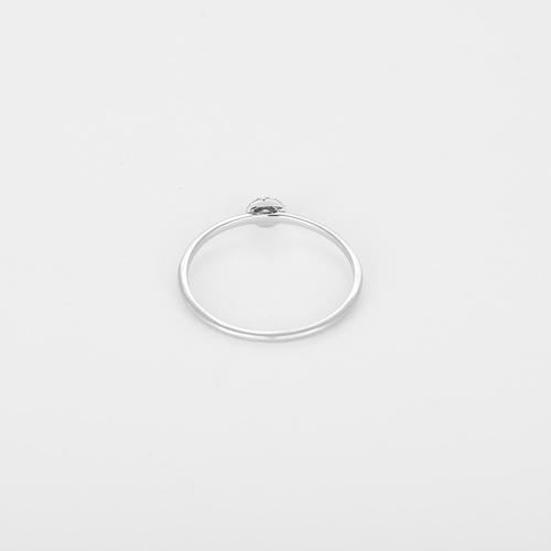 55 Messika - Bague en or blanc et diamants : 0,15 carat 58 Facettes DV34559-2
