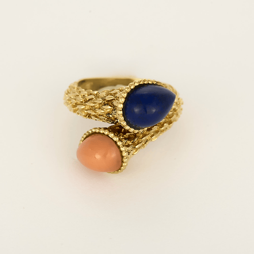 Bague 54 Bague Toi et moi en or jaune, lapis lazuli et corail rose 58 Facettes