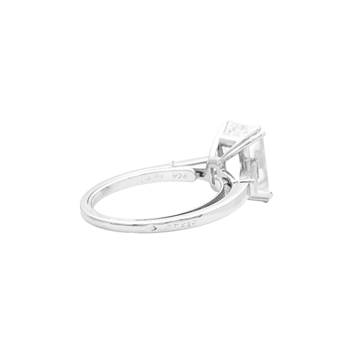 Bague 55 Van Cleef & Arpels - Bague solitaire en platine avec diamant taille émeraude 4,01 ct 58 Facettes 34698
