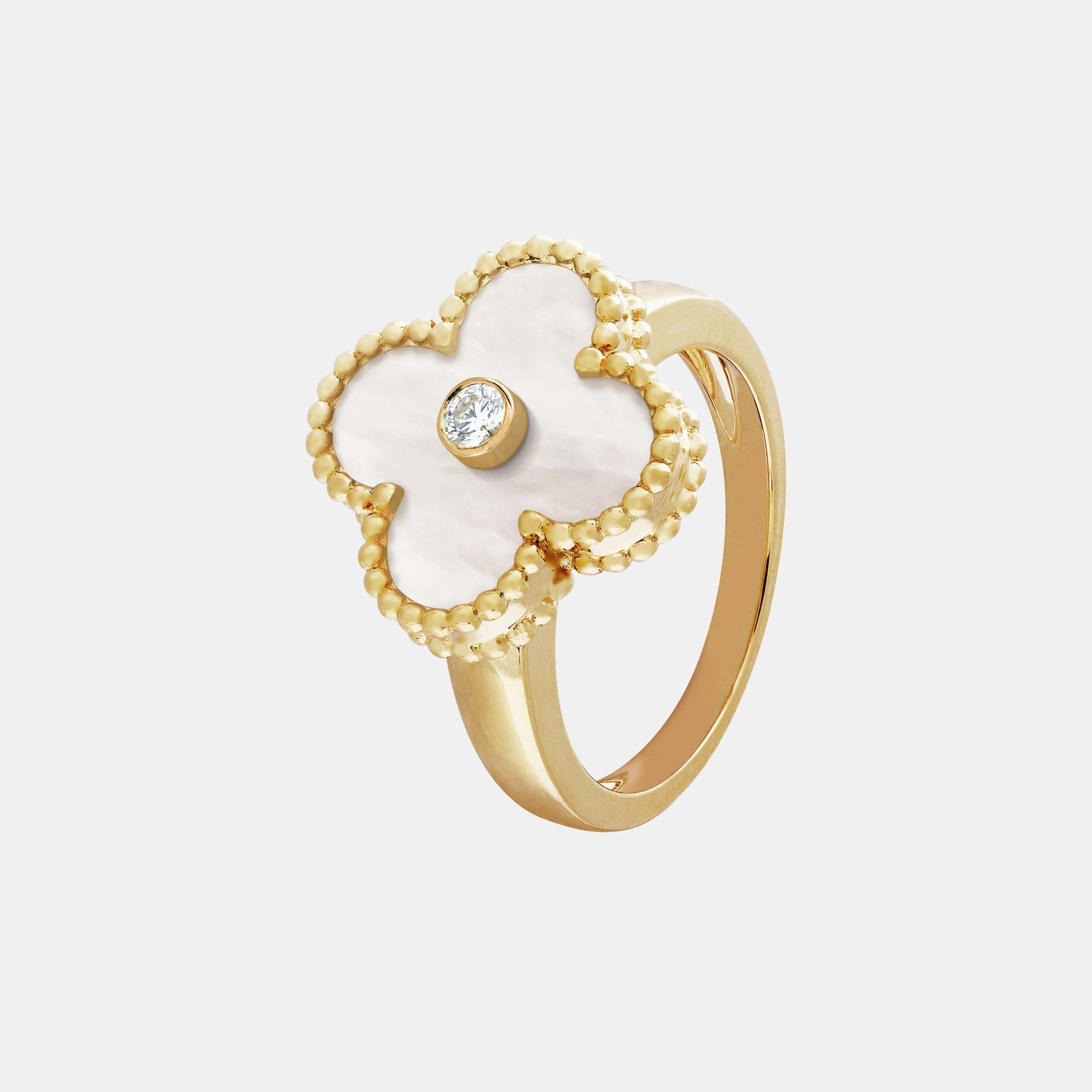 Bague Vintage Alhambra Or jaune Diamant 0.06ct