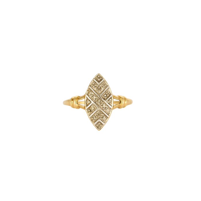 Marquise-Ring aus Gelbgold und weißem Diamant