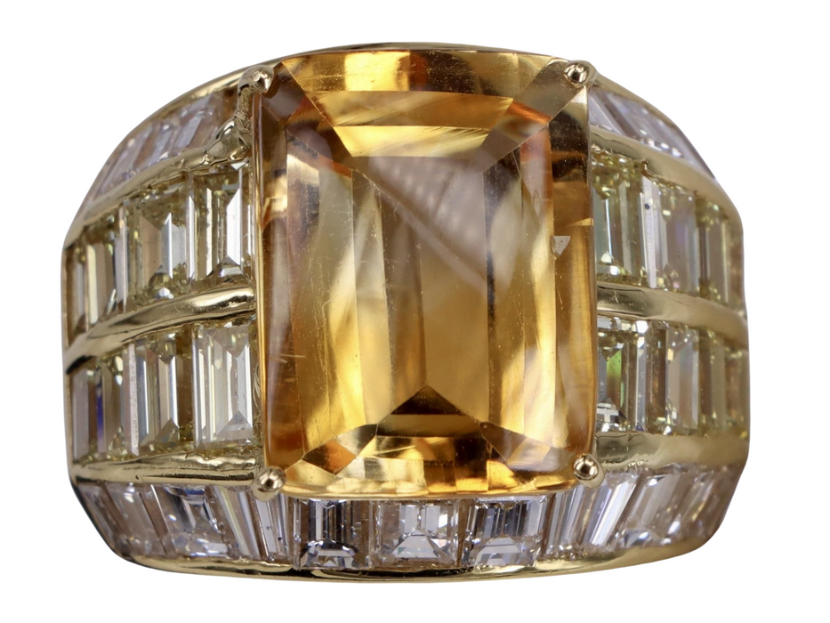 Geelgouden ring met gele topaas en diamant